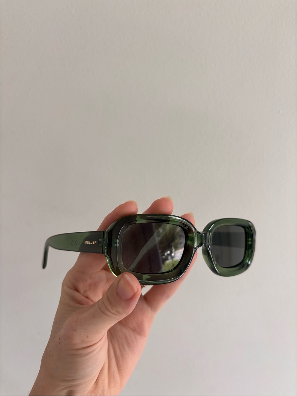 Meller Green Square Sunglasses